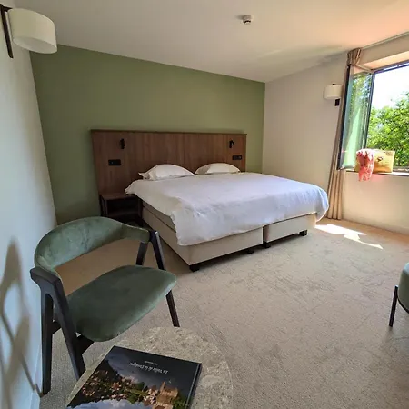 Hob La Truffiere Hotel 4*