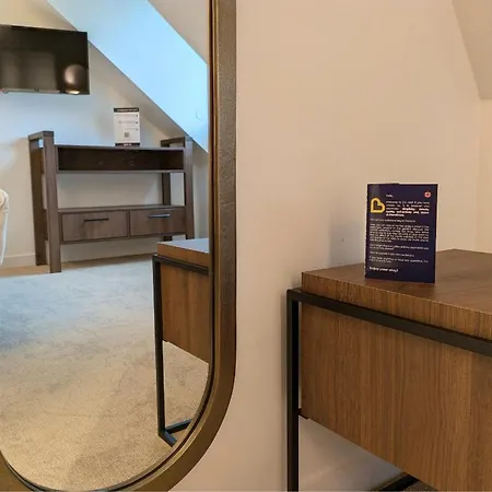 Hob La Truffiere Hotel